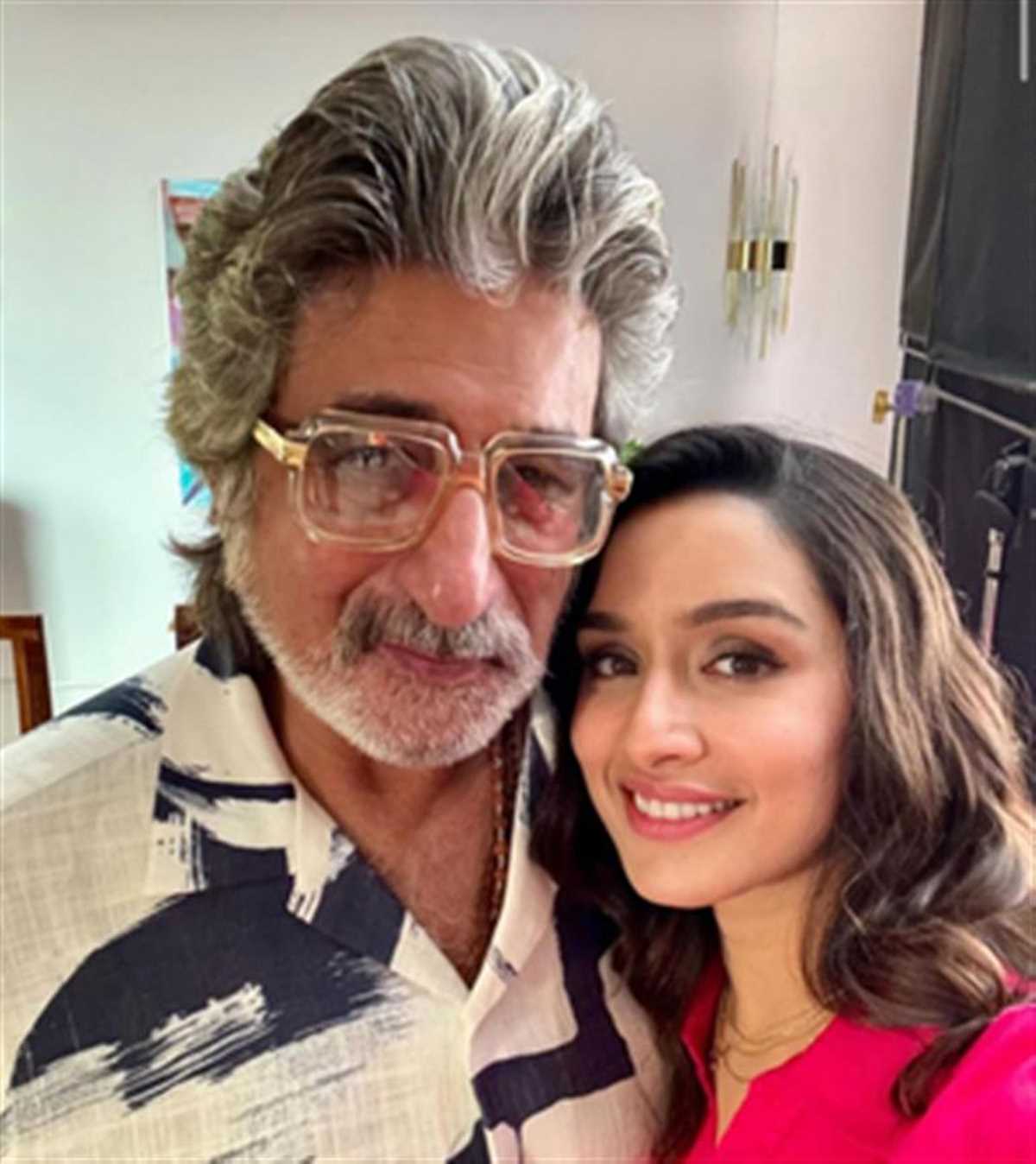 शक्ति कपूर के 72वें जन्मदिन पर श्रद्धा ने अपने पसंदीदा पुरुष के लिए लिखा भावुक नोट